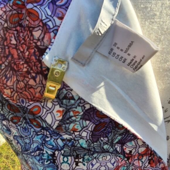 H&M shift dress kaleidoscope print size 8 Meidum - Picture 4 of 5